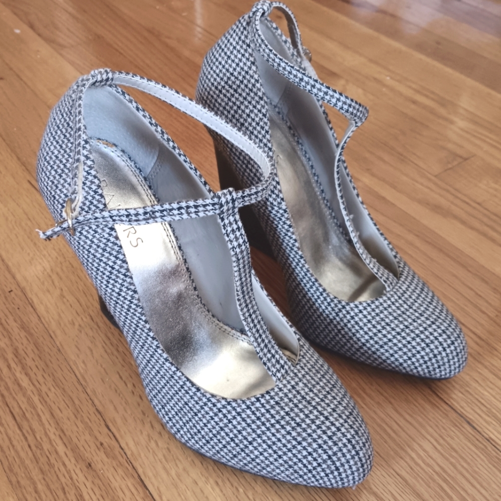 Baker's Size 8.5 wedges